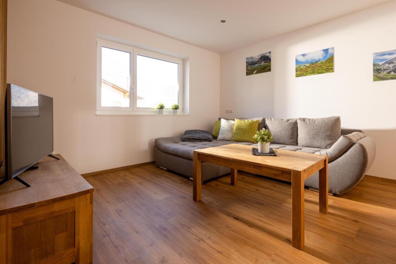 Ferienwohnung Valkastiel 판단츠 외부 사진